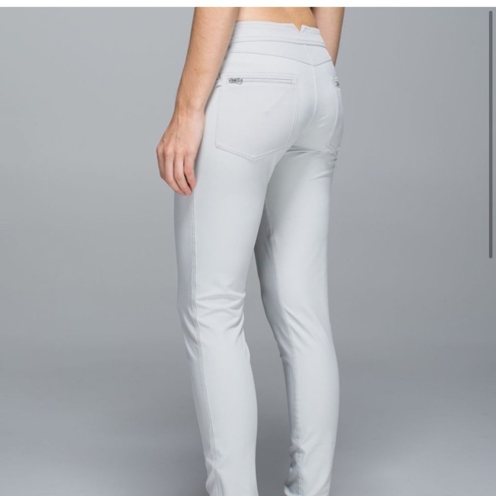 99. Lululemon 8 Better Together Gray Skinny Pants - Picture 3 of 16
